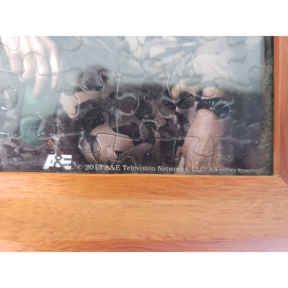 (O5) Framed Duck Dynasty Guys 2013 Jigsaw Puzzle A&E Television - Picture 4 of 6